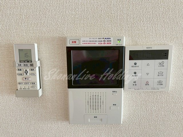 セキュリティ　モニター付きインターホン♪