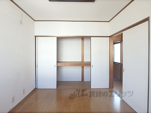 居室・リビング　洋室