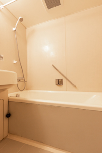 バス・シャワールーム　※写真は同タイプ住戸です。