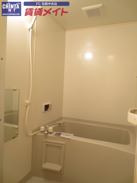 バス・シャワールーム　同タイプのお部屋です。