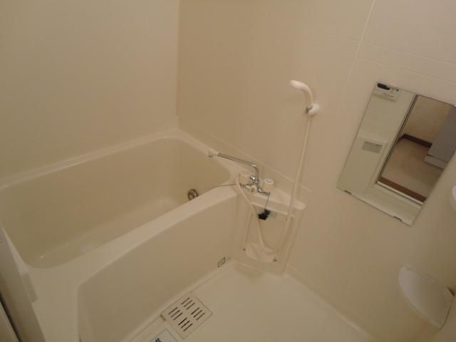 バス・シャワールーム　☆追炊きバス☆