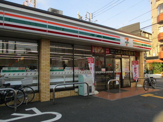 コンビニ　セブンイレブン 杉並西荻南3丁目店（コンビニ）まで492m