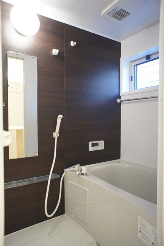 バス・シャワールーム　図面と現状に相違がある場合には現状を優先