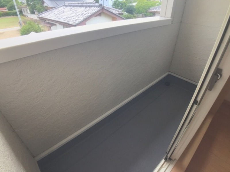 バルコニー　図面と現状に相違がある場合には現状を優先