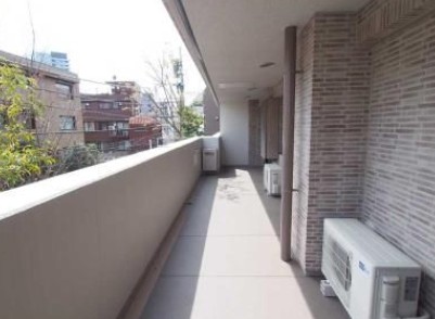 バルコニー　ザ・パークハウス西麻布霞町（別部屋参考画像）