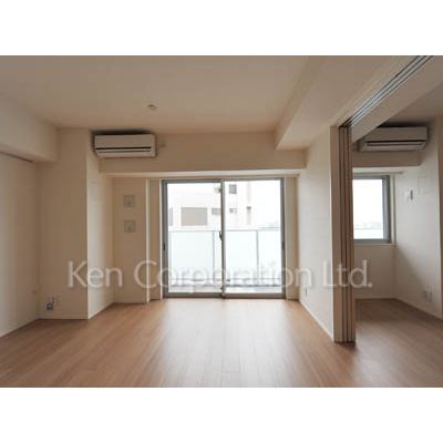 居室・リビング　同タイプ9階のお部屋を撮影。仕様が異なることがあります。