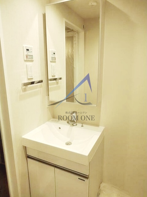 洗面設備　洗面台です。