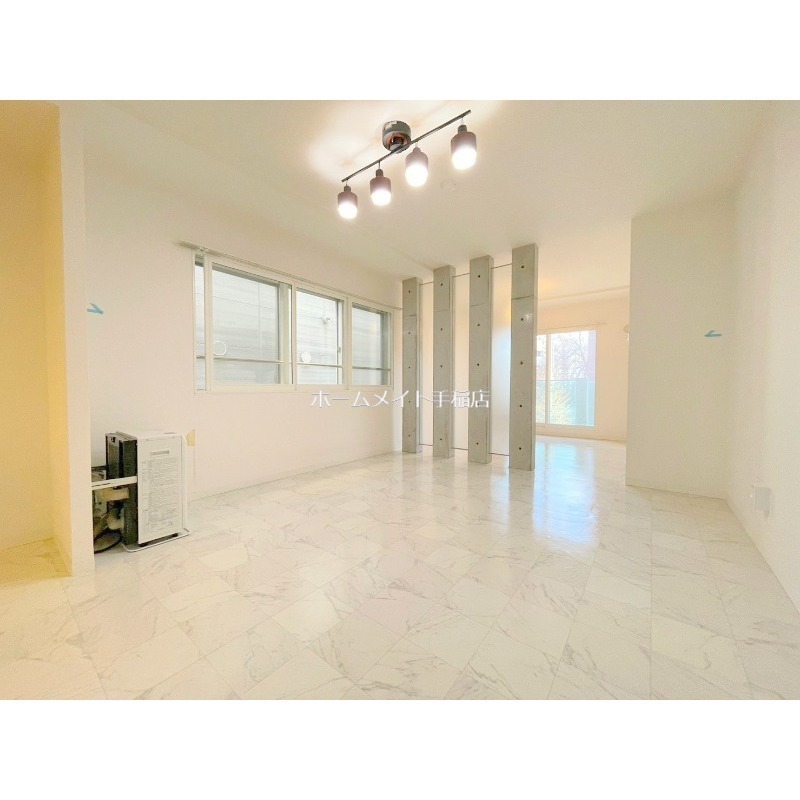 その他設備　間接照明付きです！