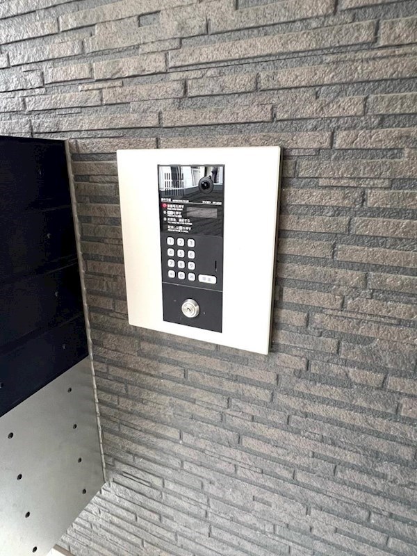 セキュリティ　安心のオートロック付