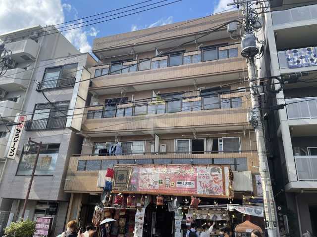 建物外観　スタジオ谷中の外観