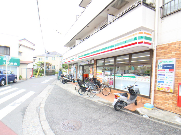 コンビニ　セブンイレブン（コンビニ）まで497m