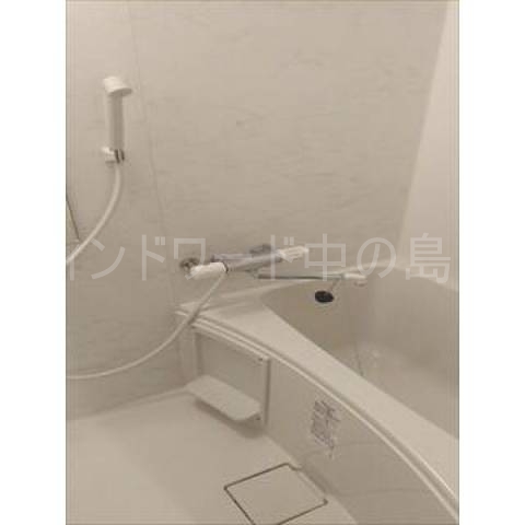 バス・シャワールーム　詳細は、ウィンドワード中の島店までご相談下さい。