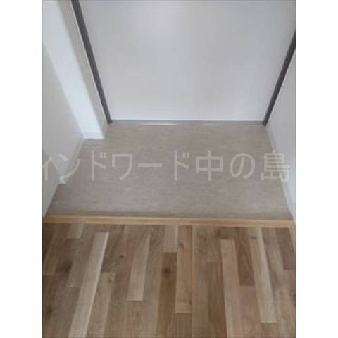 玄関　詳細は、ウィンドワード中の島店までご相談下さい。