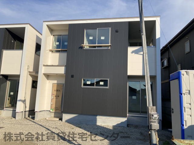 建物外観　建築中