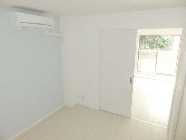 その他部屋・スペース　洋室にエアコンが付いています