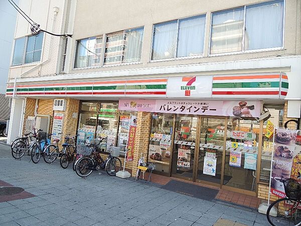 コンビニ　セブンイレブン 大阪市岡1丁目店（コンビニ）まで166m