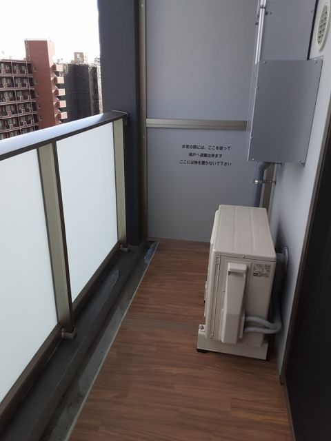 バルコニー