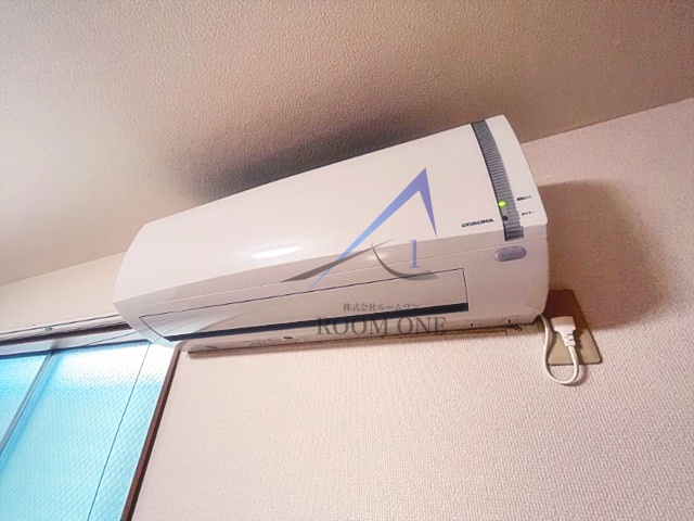 その他　エアコン付きです。