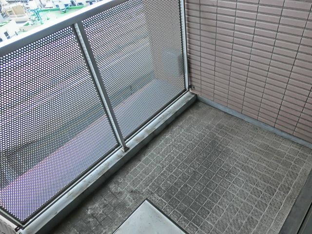 バルコニー　物干し金物付