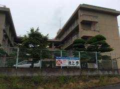 小学校　福山市立幕山小学校（小学校）まで1236m