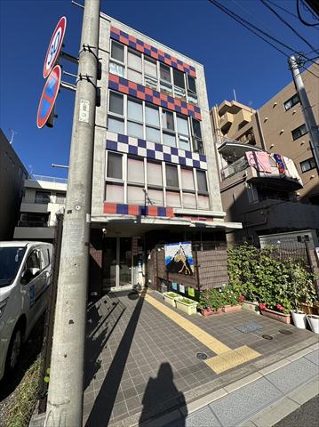 幼稚園・保育園　すみだ川のほとりに笑顔咲くほいくえん（幼稚園・保育園）まで305m