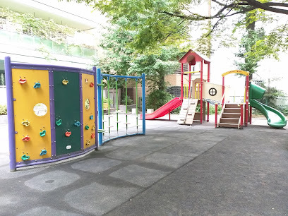 公園　中央区立堀留児童公園（公園）まで88m