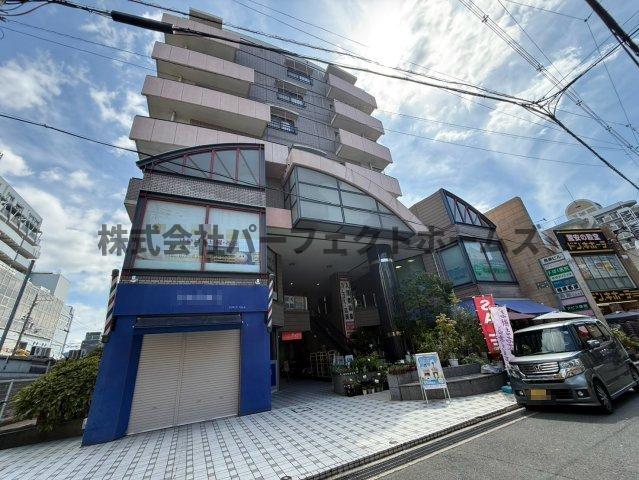 建物外観　外はこのようになっています