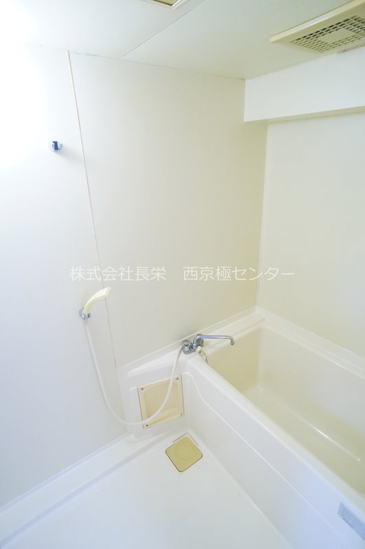 バス・シャワールーム　※同一間取り別号室の参考写真です★