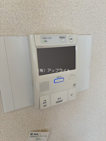 セキュリティ　モニター付きインターフォン