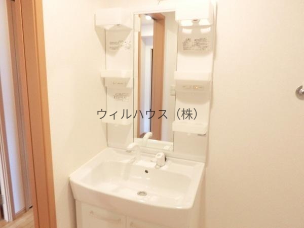 洗面設備　独立洗面台！