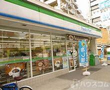 コンビニ　ファミリーマート 西淀川柏里店（コンビニ）まで300m