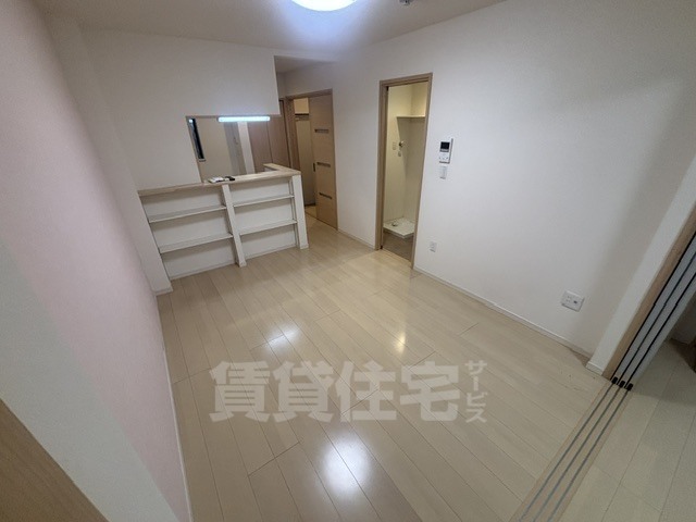 阪急宝塚線 曽根駅 徒歩10分 3階建 築10年の居間写真