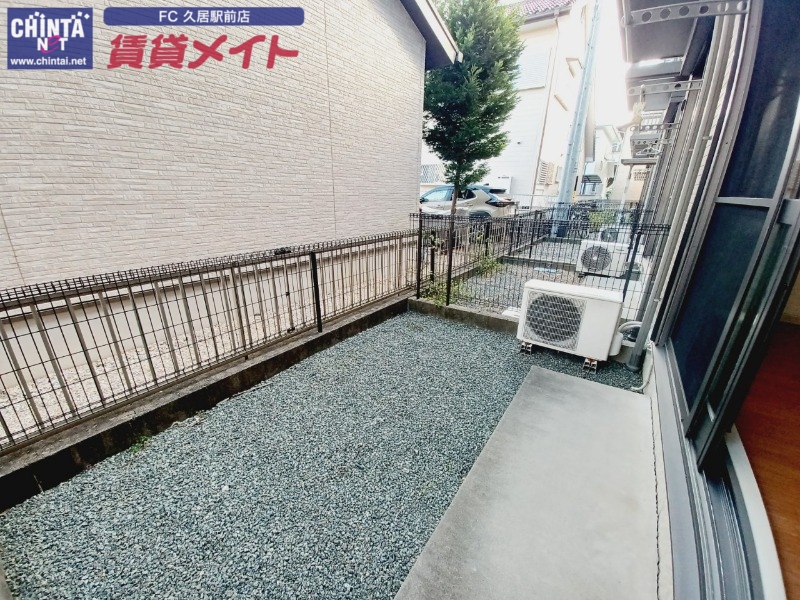 庭　同型参考写真