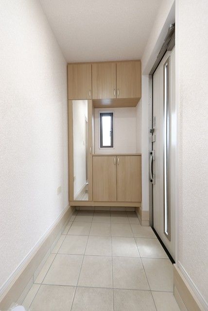 東急田園都市線 田奈駅 徒歩15分 2階建 築10年の玄関写真