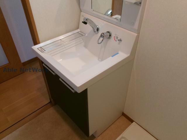 洗面設備　同型モデル