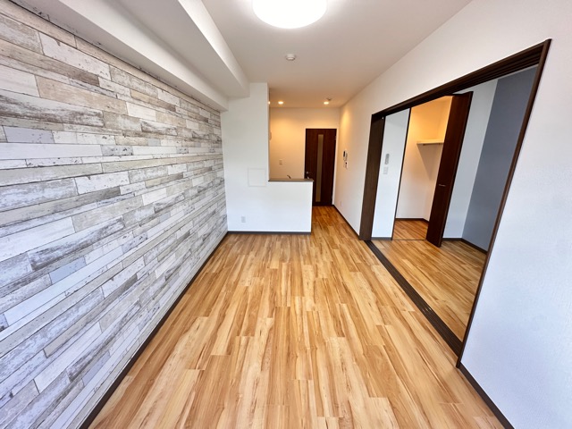 FREEDOM residence堺深井沢町の居間写真