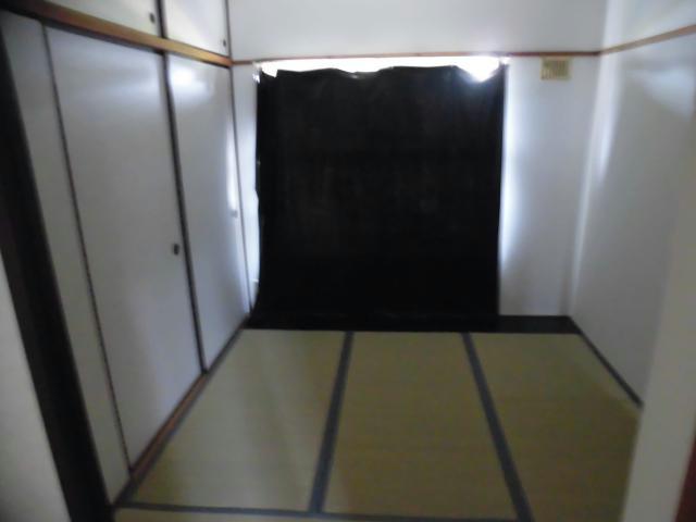 ビレッジハウス外町の居間写真