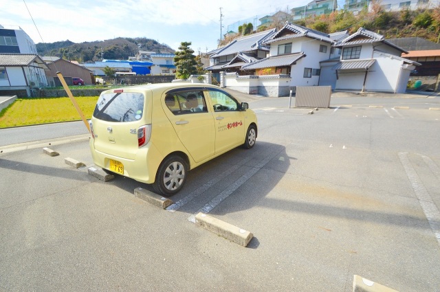 コンビニ　セブンイレブン幸町店（コンビニ）まで658m