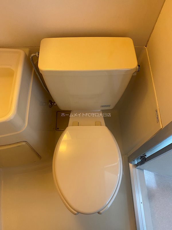 【吉田マンションのトイレ】