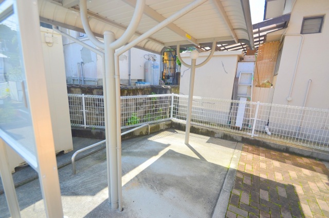 コンビニ　セブンイレブン広島矢野東6丁目店（コンビニ）まで33m