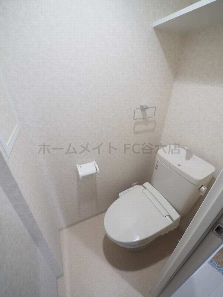 【Luxe難波西IIIのトイレ】