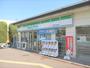 コンビニ　ファミリーマート近鉄東生駒駅前（コンビニ）まで600m