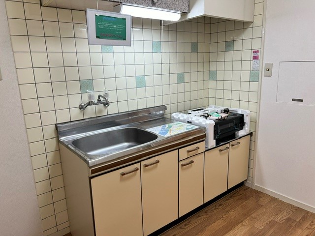 キッチン　ガスコンロ付き