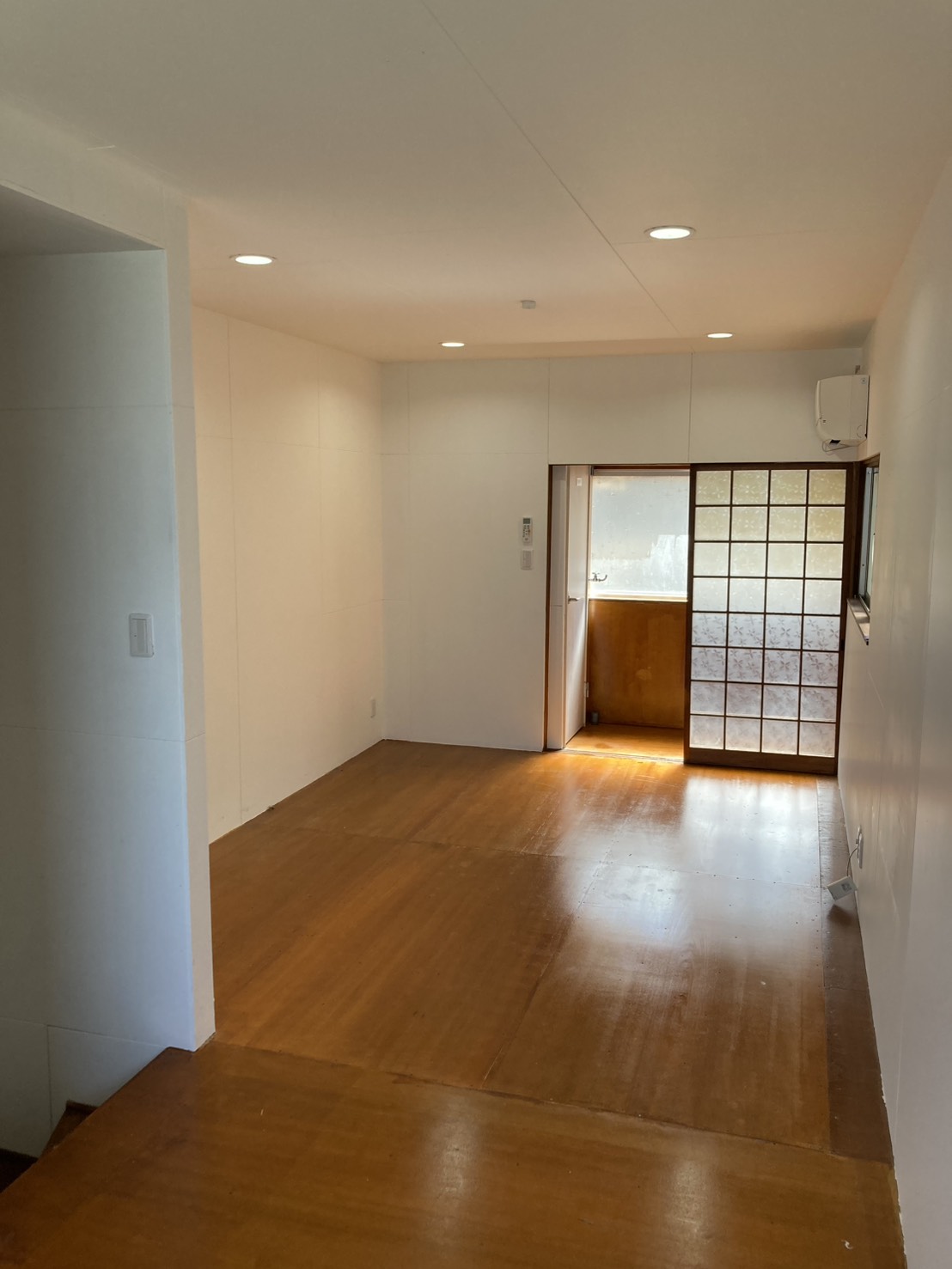 海老江8丁目戸建の居間写真