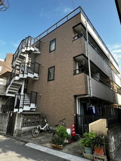 東京都新宿区上落合１（マンション）の賃貸物件の外観