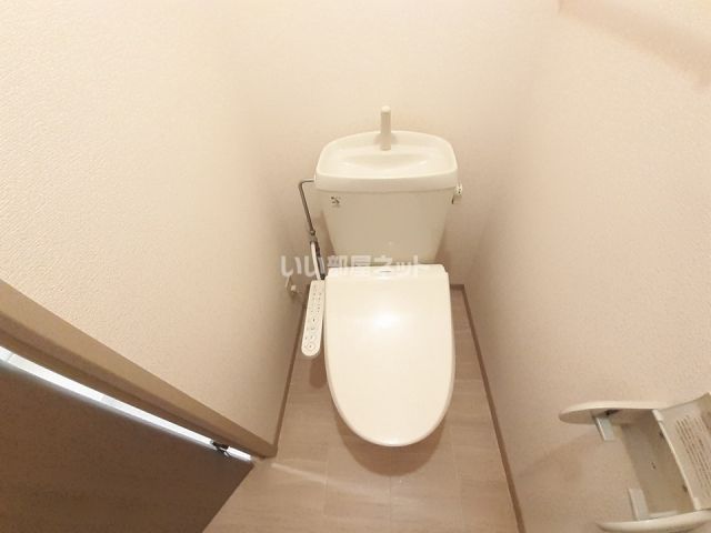 【カサ・グランディスのトイレ】