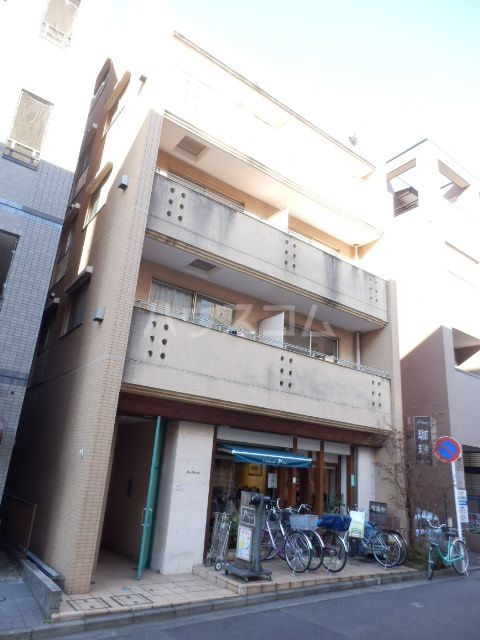 横浜市瀬谷区中央のマンションの建物外観