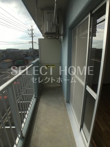 バルコニー　バルコニーがあります