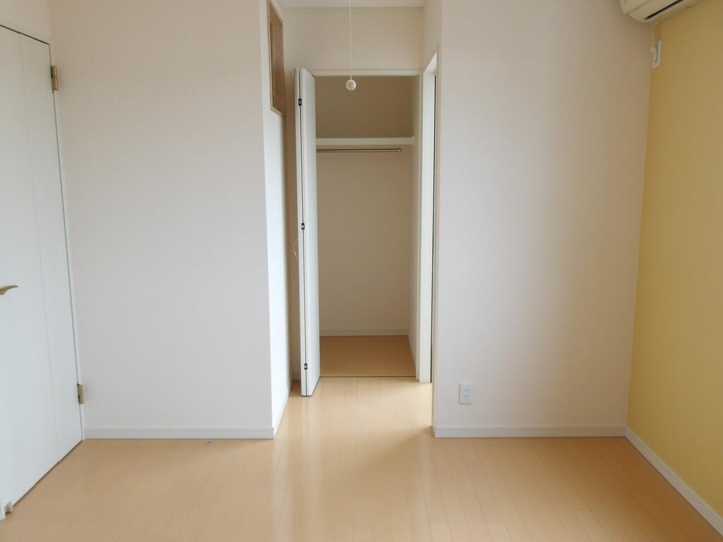 オリーブヴィラ 2号館の内装写真