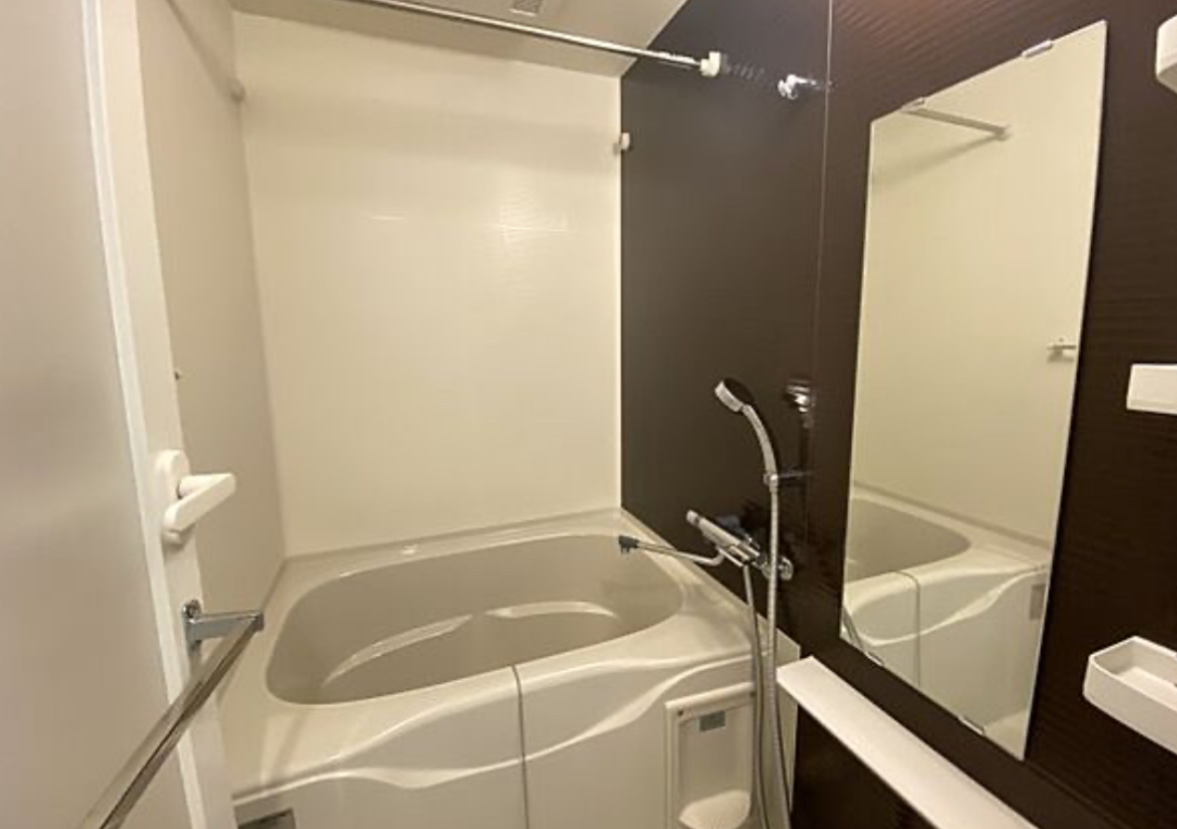 バス・シャワールーム　※同物件別部屋です